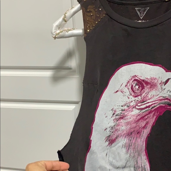 Guess Light and fresh top ⭐️ awesome for summer 💋 - Picture 5 of 6